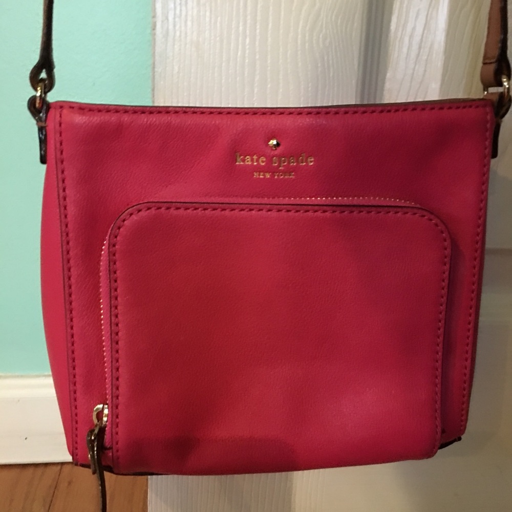 Brand New Kate Spade bag + FREE Kate Spade Tumbler